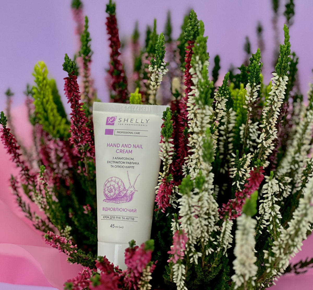 Crema mani e unghie Shelly con allantoina, estratto di lumaca e burro di karitè 45 ml 2