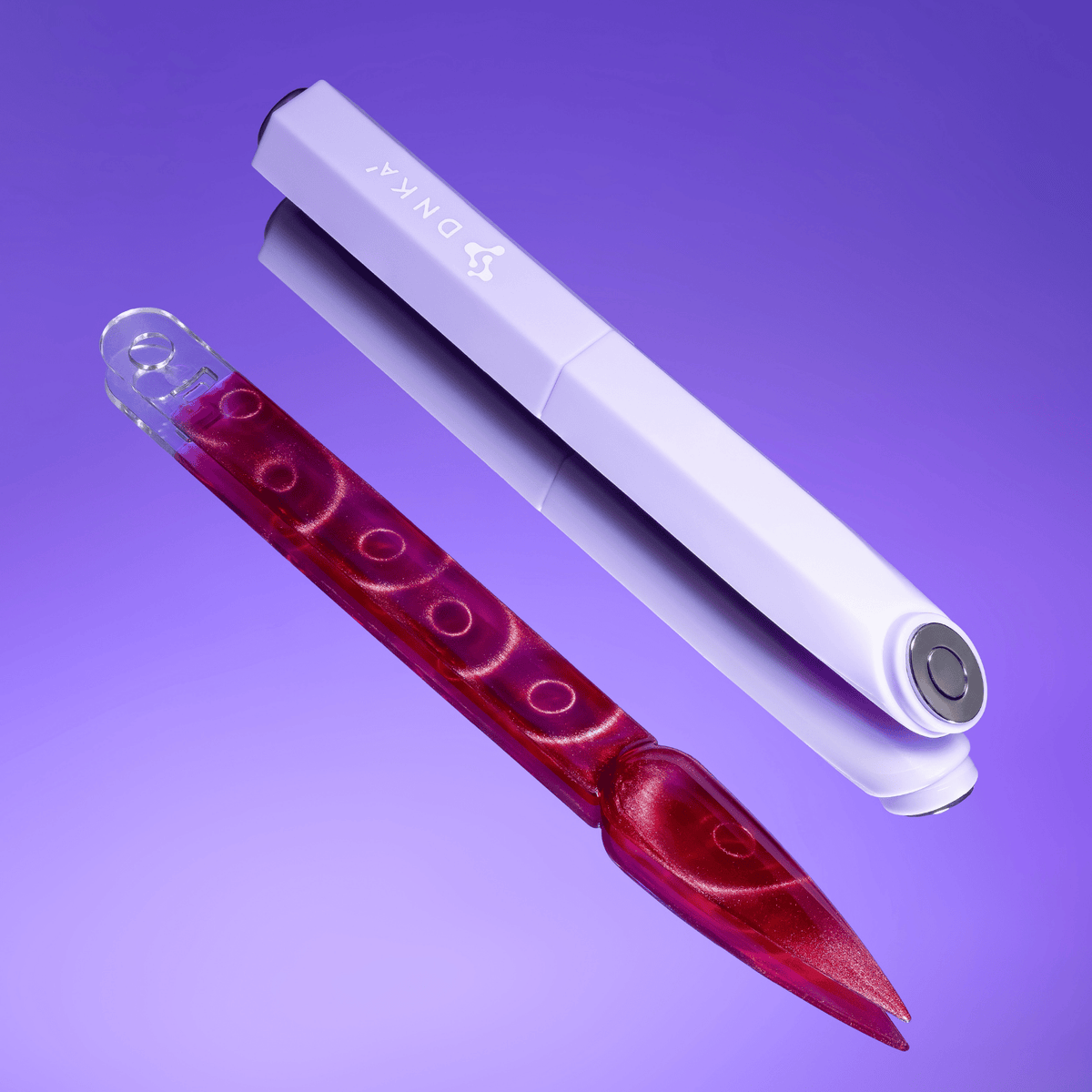 Dettaglio magnete circolare DNKà Ring Shaped per effetto Cat Eye sulle  tips