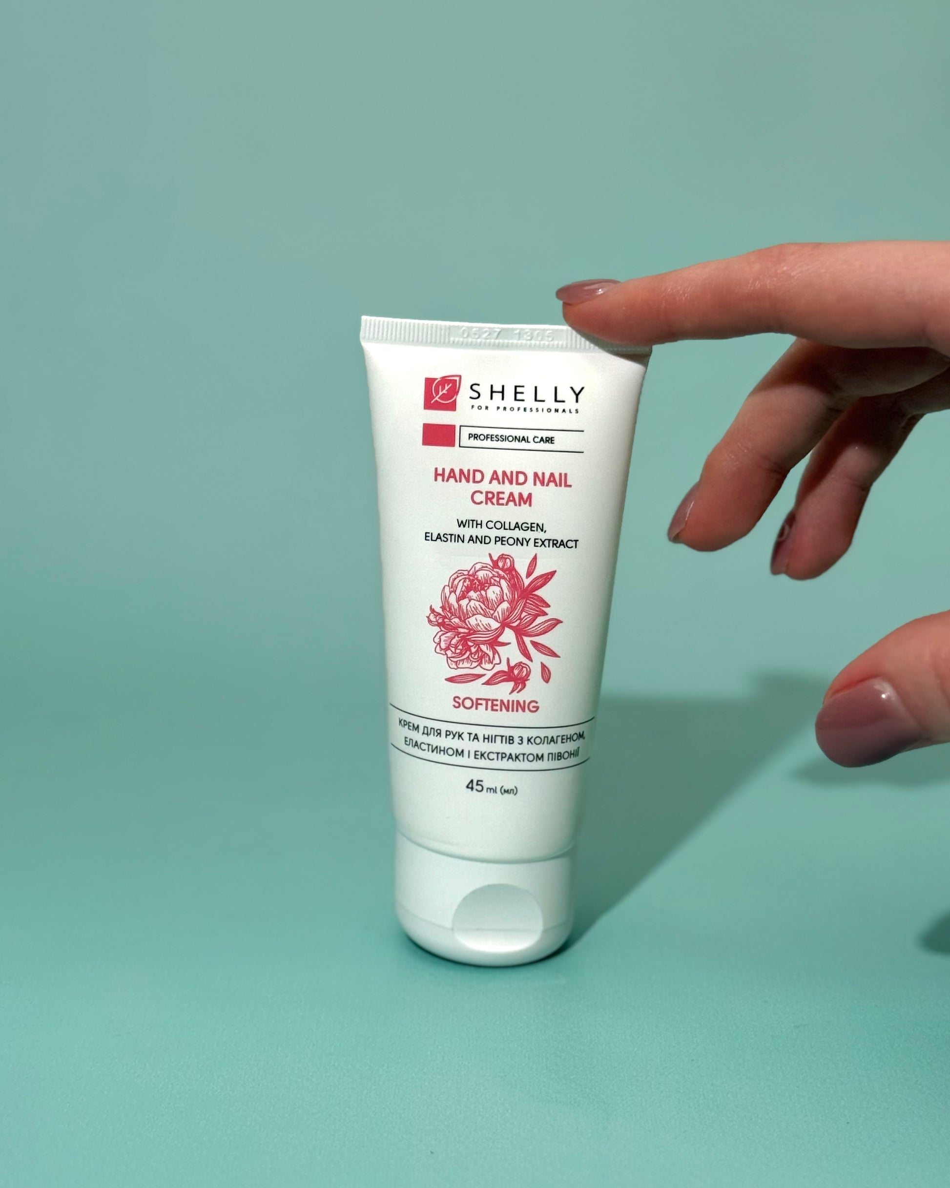 Crema Mani & Unghie con Collagene, Elastina ed Estratto di Peonia Shelly 45 ml 2