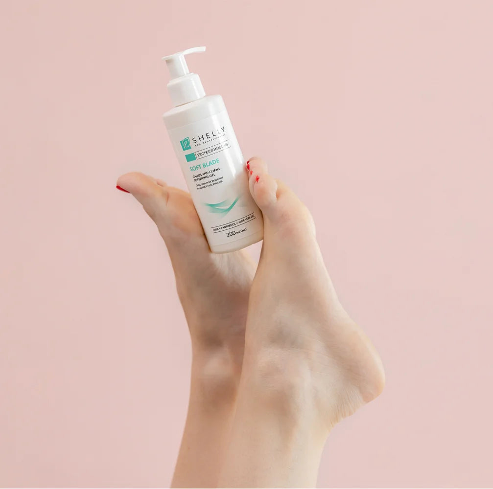 Shelly Schiuma ammorbidente Express per Pedicure Soft Blade 150 ml